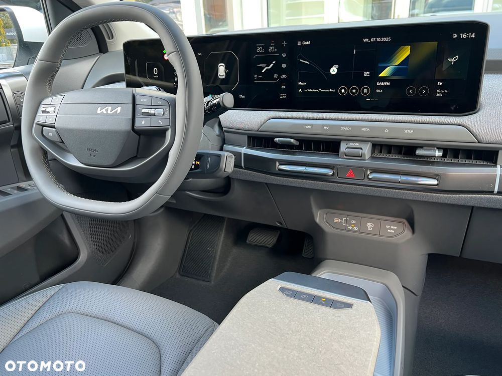 Kia EV3 81.4kWh Business Line - 33