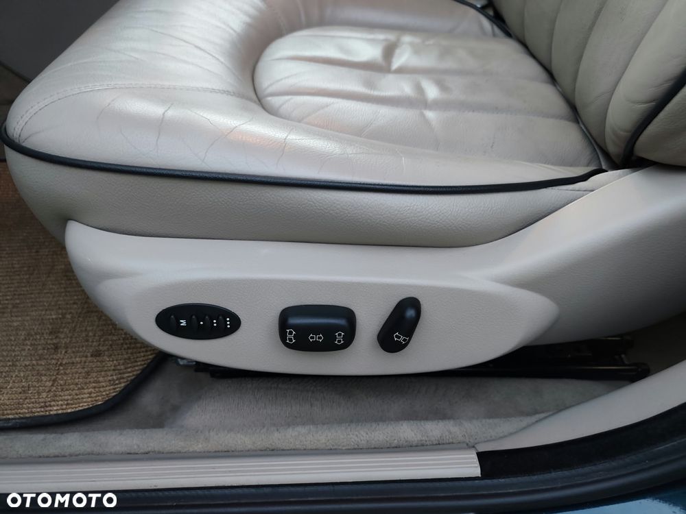 Rover 75 - 18