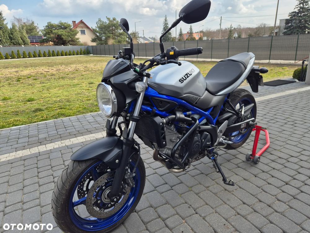 Suzuki SV - 20