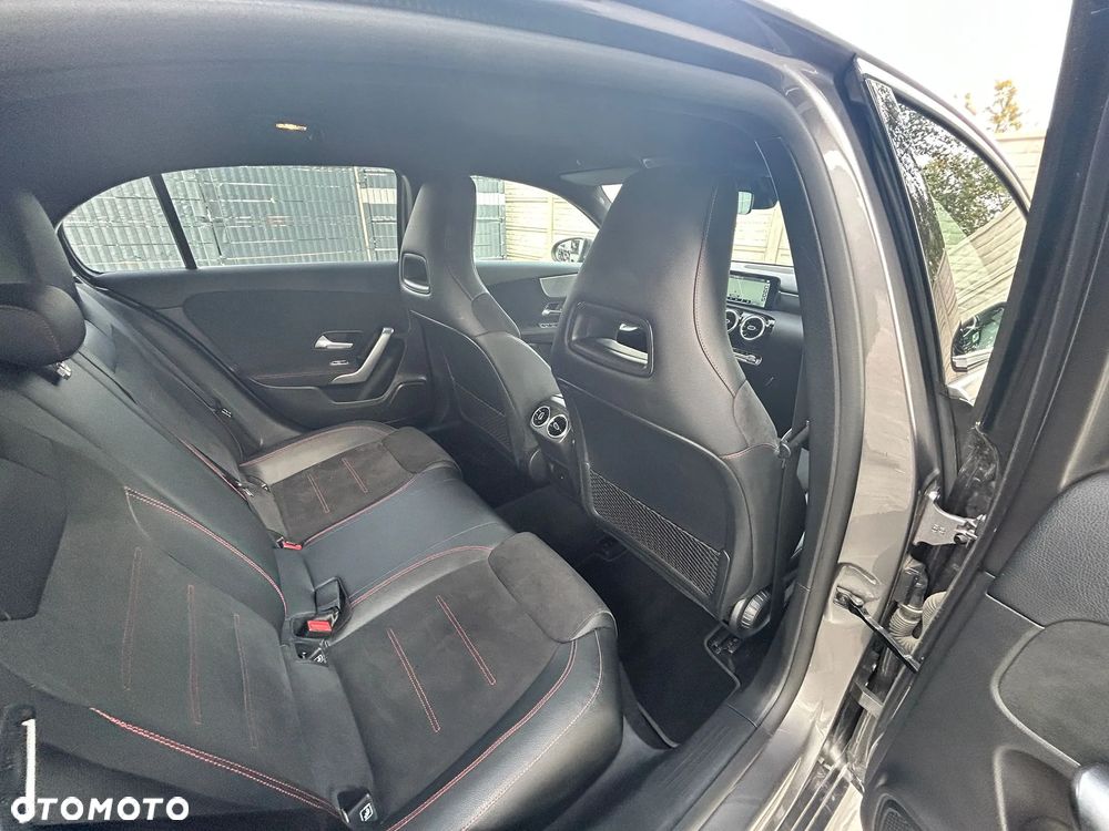 Mercedes-Benz Klasa A 220 d 4-Matic AMG Line 8G-DCT - 17