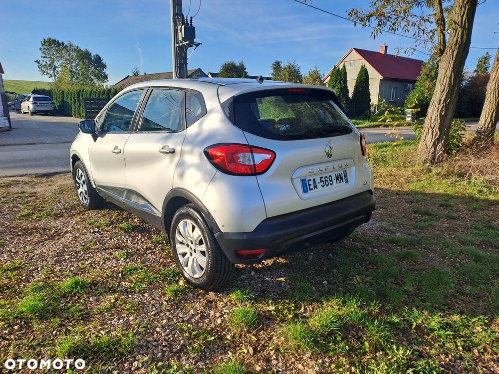 Renault Captur 1.5 dCi Energy Night&Day - 8