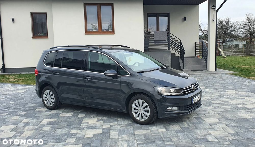 Volkswagen Touran - 6