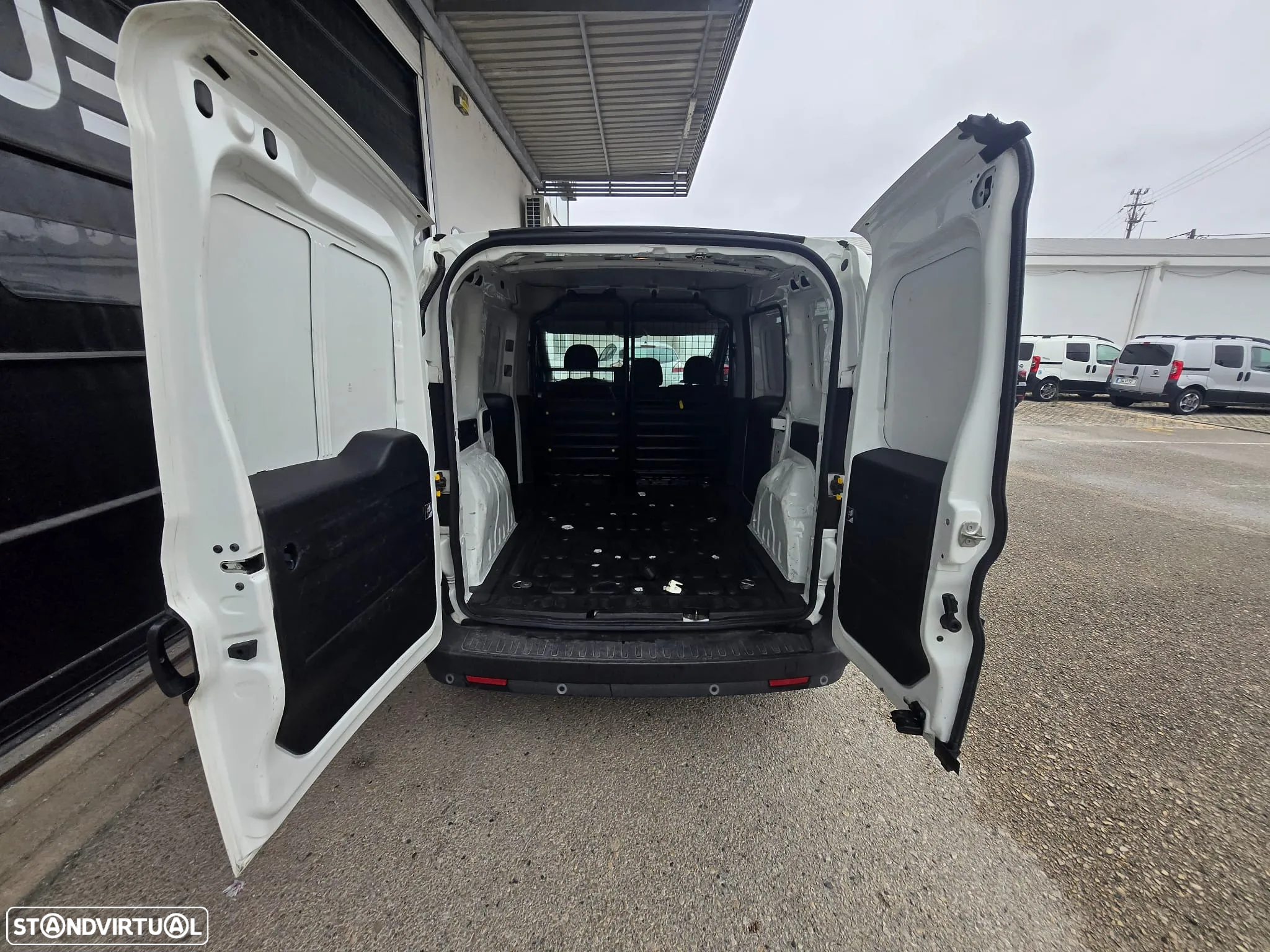 Fiat Doblo 1.3Multijet 95cv 3Lugares - 5
