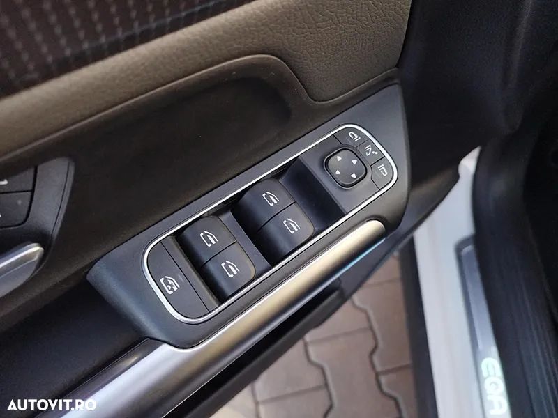 Mercedes-Benz EQA 250 - 18