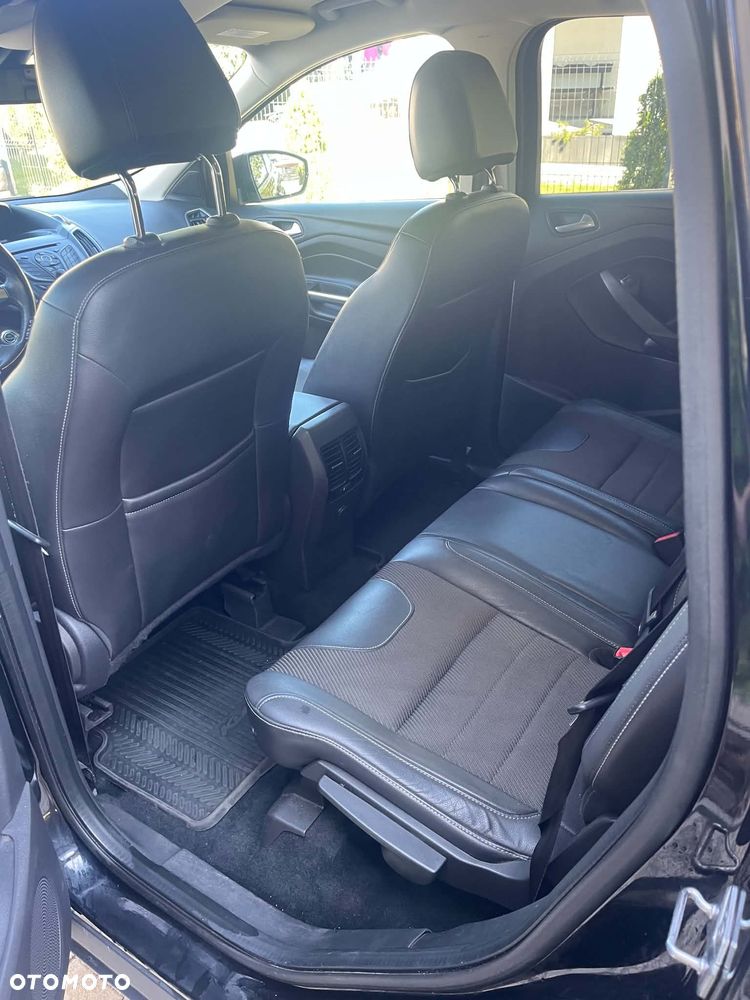 Ford Kuga 2.0 TDCi FWD Titanium - 14