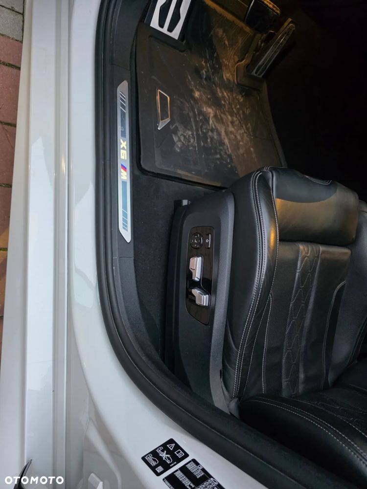 BMW X6 xDrive40d - 25