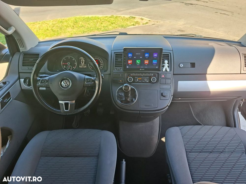 VOLKSWAGEN Multivan 2011 — imagine 5