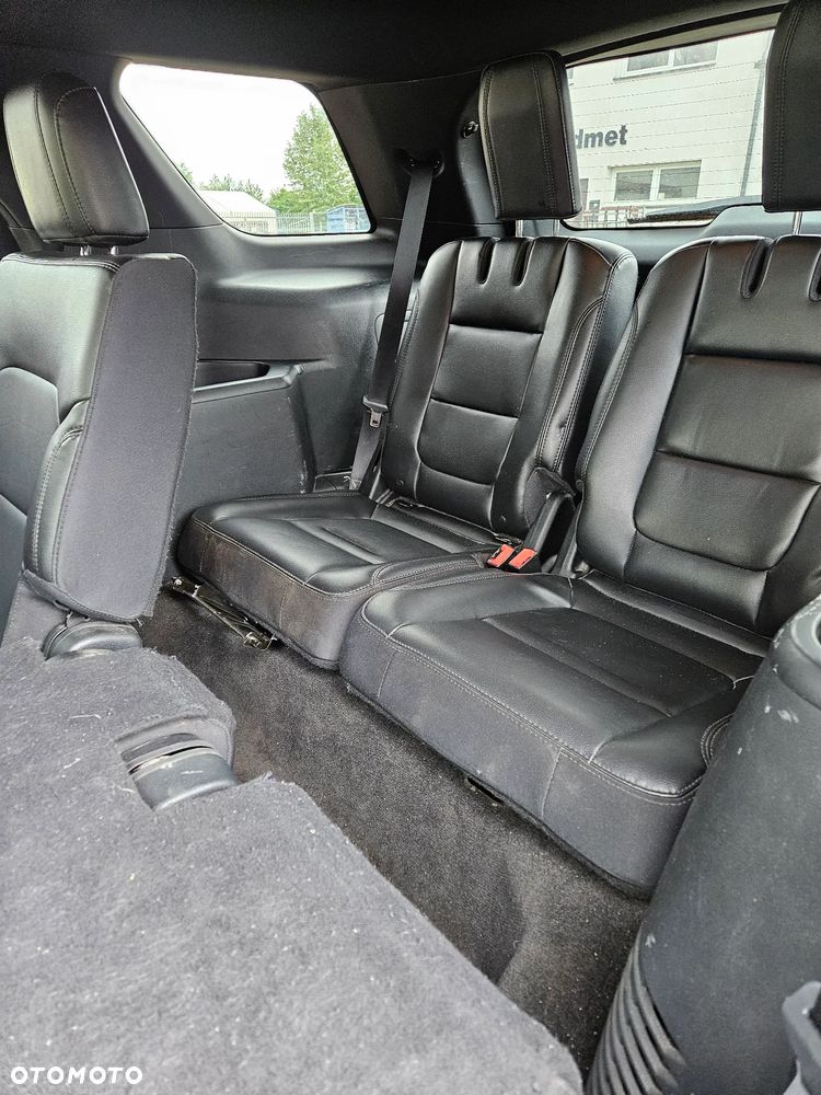 Ford Explorer - 7
