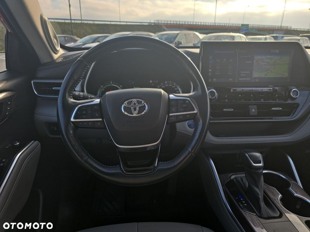 Toyota Highlander - 12