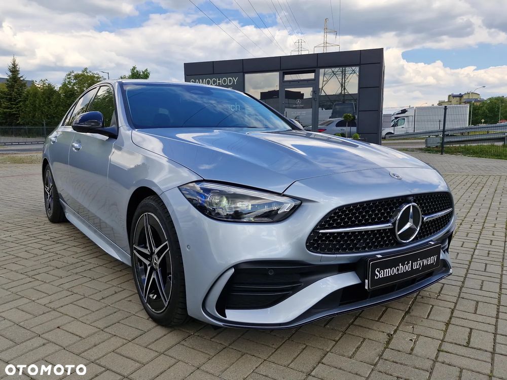 Mercedes-Benz Klasa C 200 mHEV 4-Matic AMG - 27