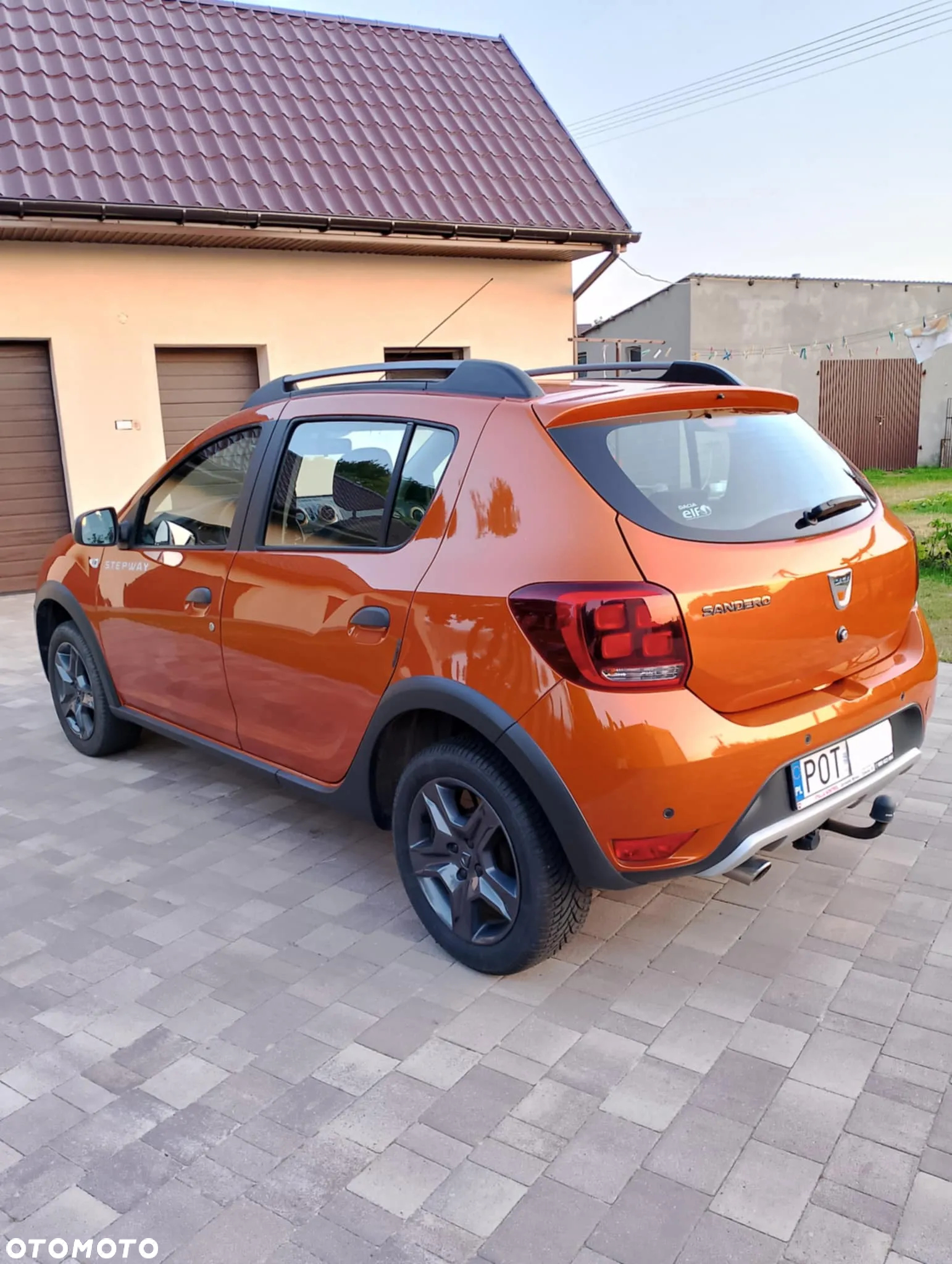Dacia Sandero Stepway 1.5 dCi Laureate S&S - 4