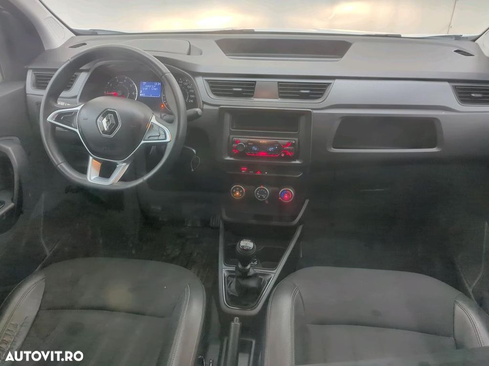 Renault Express - 5