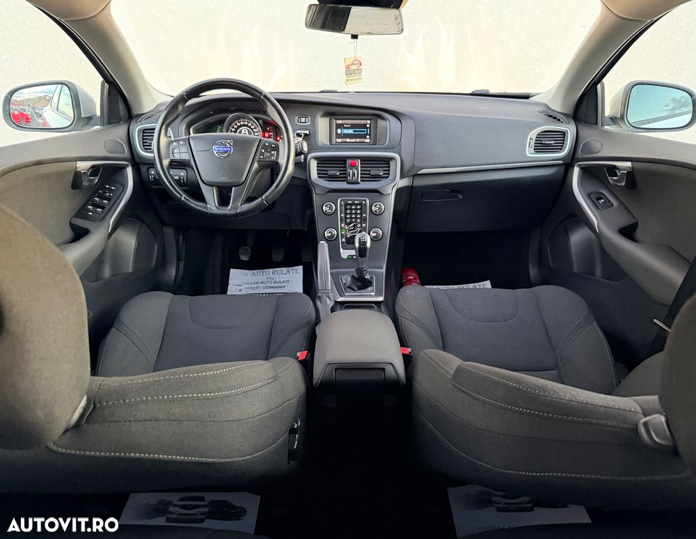 Volvo V40 D2 Kinetic - 6