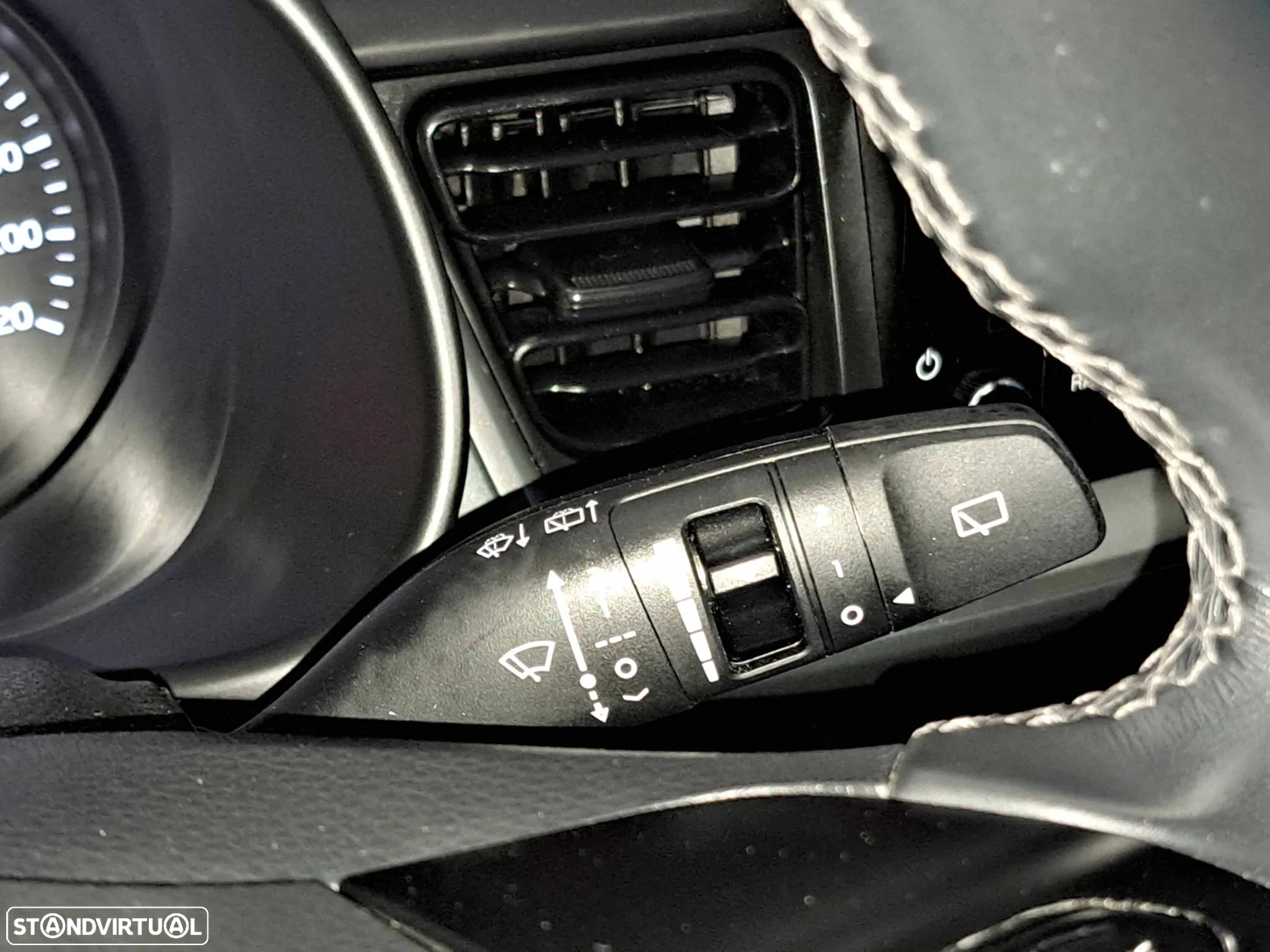Kia Stonic 1.2 Dynamic - 9