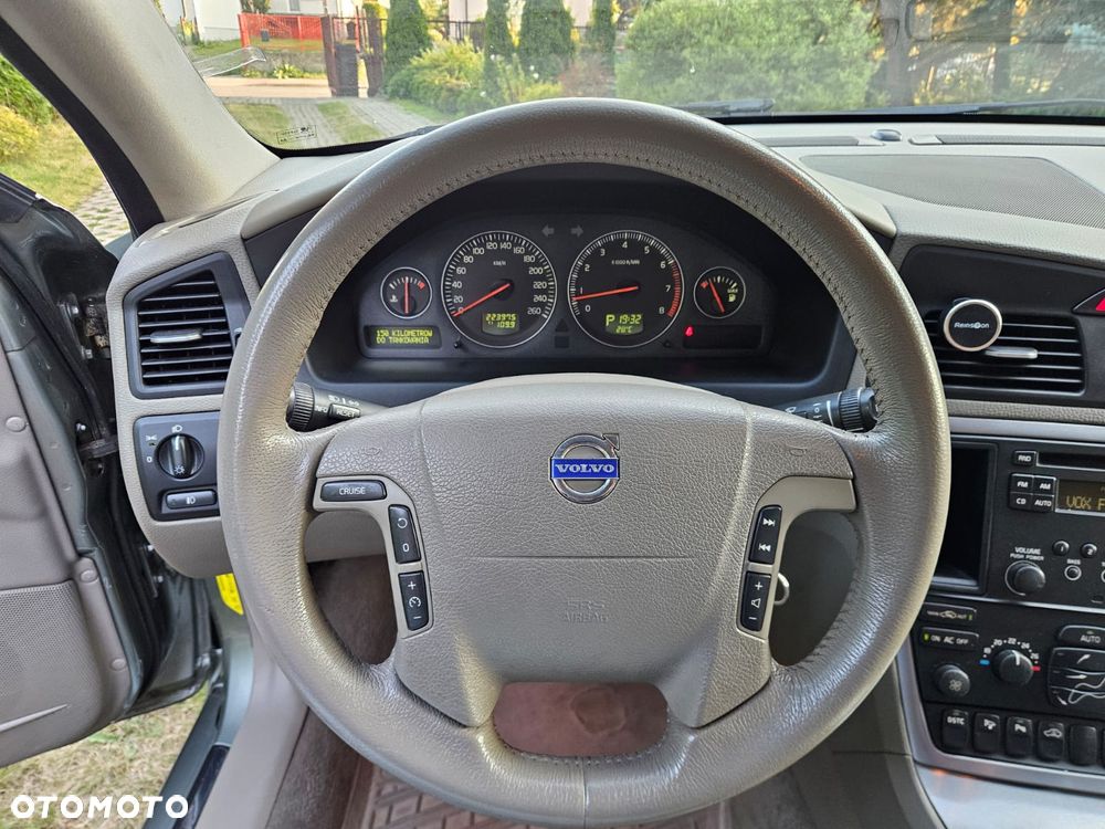 Volvo V70 2.5T AWD Summum - 19