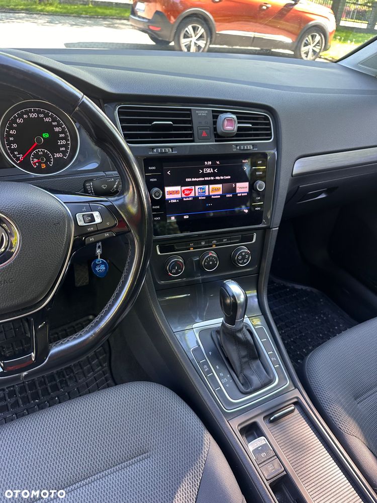 Volkswagen Golf 1.6 TDI SCR DSG Comfortline - 11