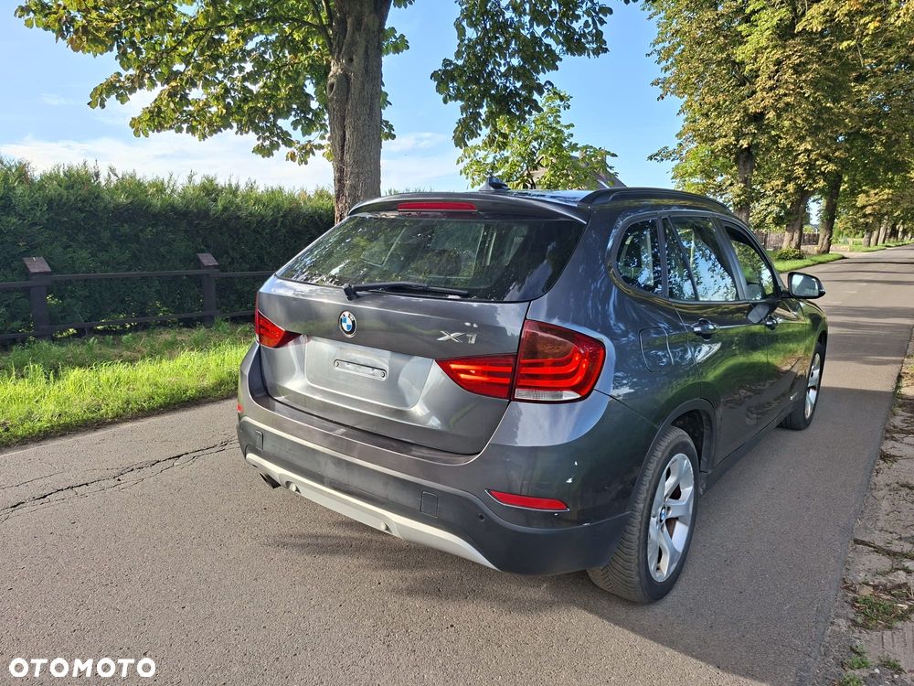 BMW X1 sDrive18d xLine - 9