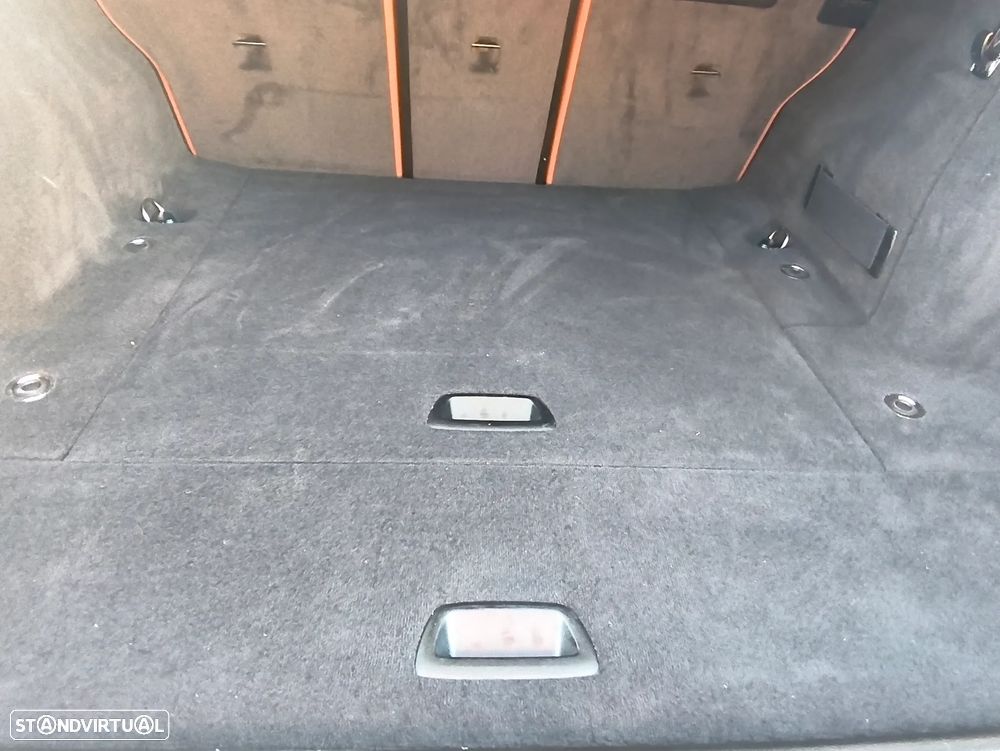 BMW 320 d Touring Line Luxury Auto - 16