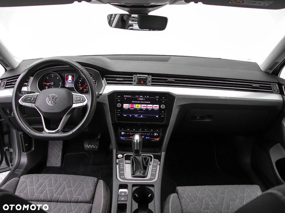 Volkswagen Passat 2.0 TDI Business DSG - 14
