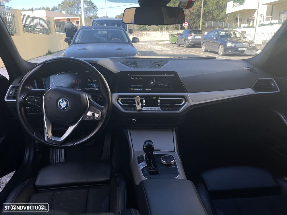 BMW 320 e Line Luxury Auto - 6