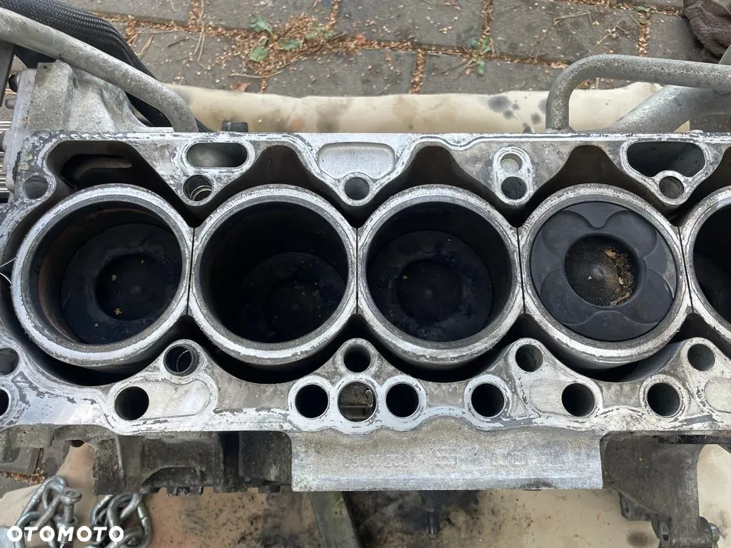kompletny dol silnika blok wal tloki volvo 2.4 d5 215km biturbo xc60 xc70 d5244t11 - 3