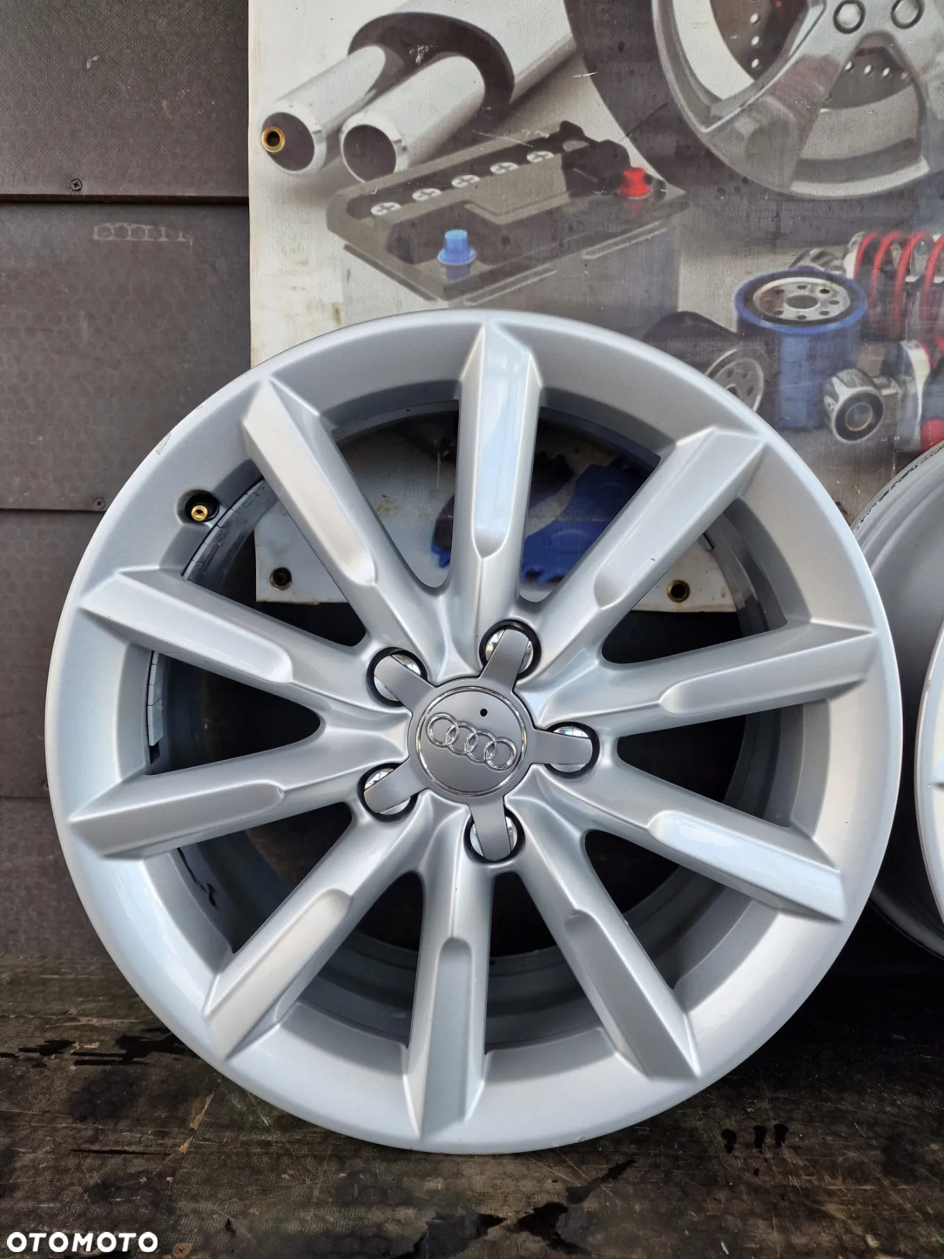 ALUFELGI AUDI Q3 A4 A6 A5 17''  5X112 ET 43 - 8