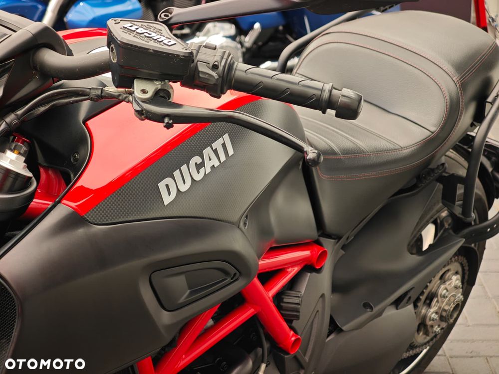 Ducati Diavel - 13