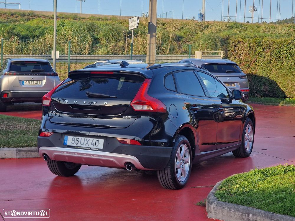 Volvo V40 Cross Country 2.0 D3 - 4
