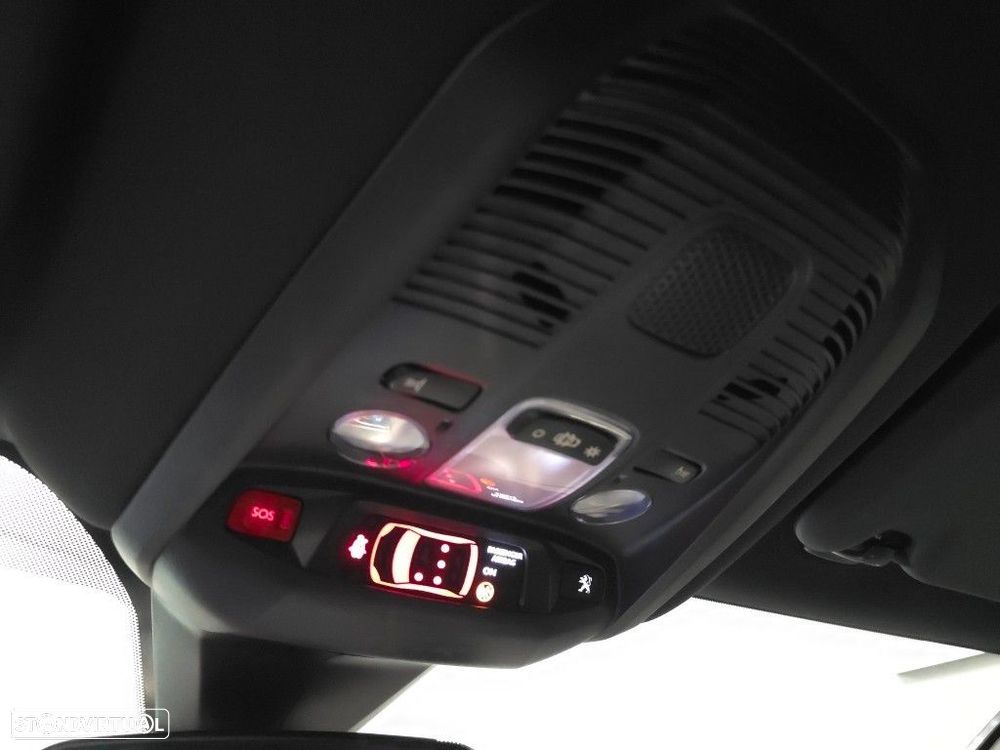 Peugeot 3008 1.5 BlueHDi GT Line EAT8 - 41