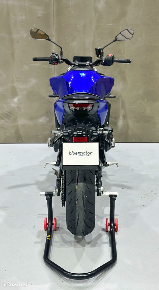 Yamaha MT-09 Y-AMT - 10