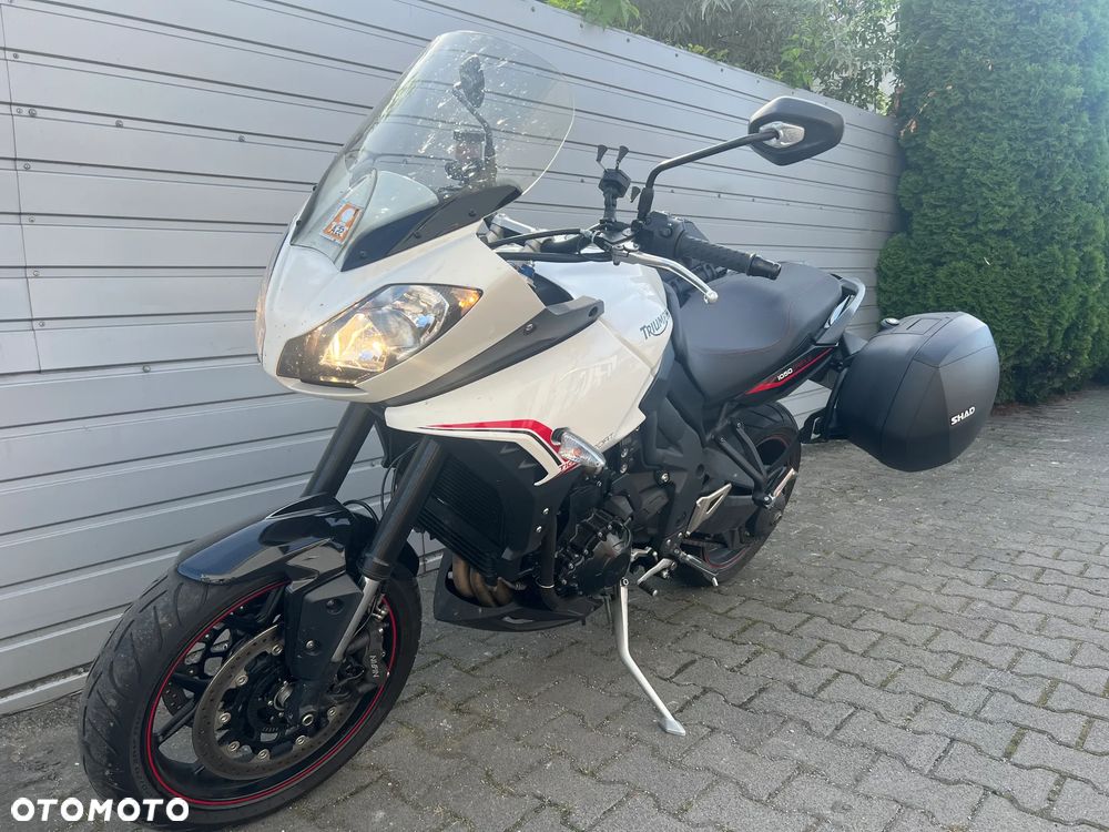 Triumph Tiger - 4