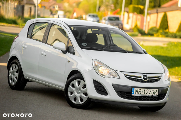 Opel Corsa 1.2 16V Essentia