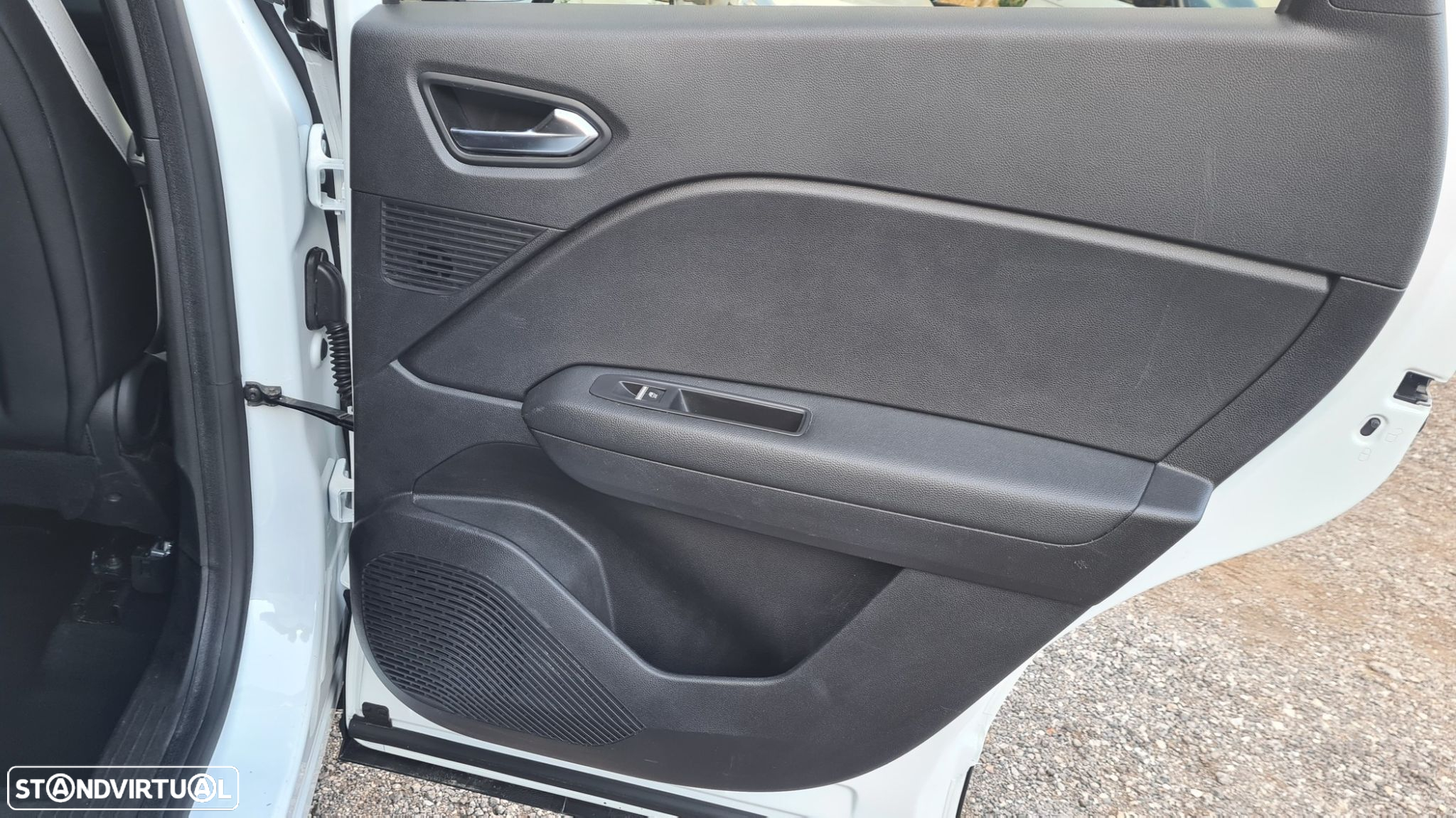 Renault Captur 1.6 E-Tech Plug-In Intens - 49