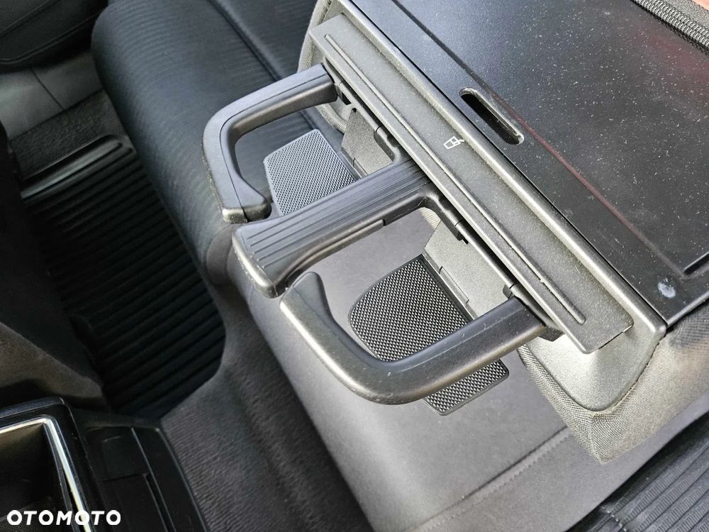 Audi A4 ver-3-0-tdi-quattro-tiptronic - 31