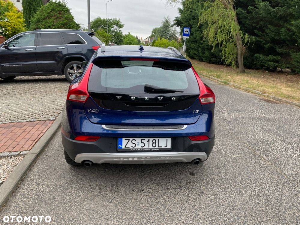 Volvo V40 2016 photo 3