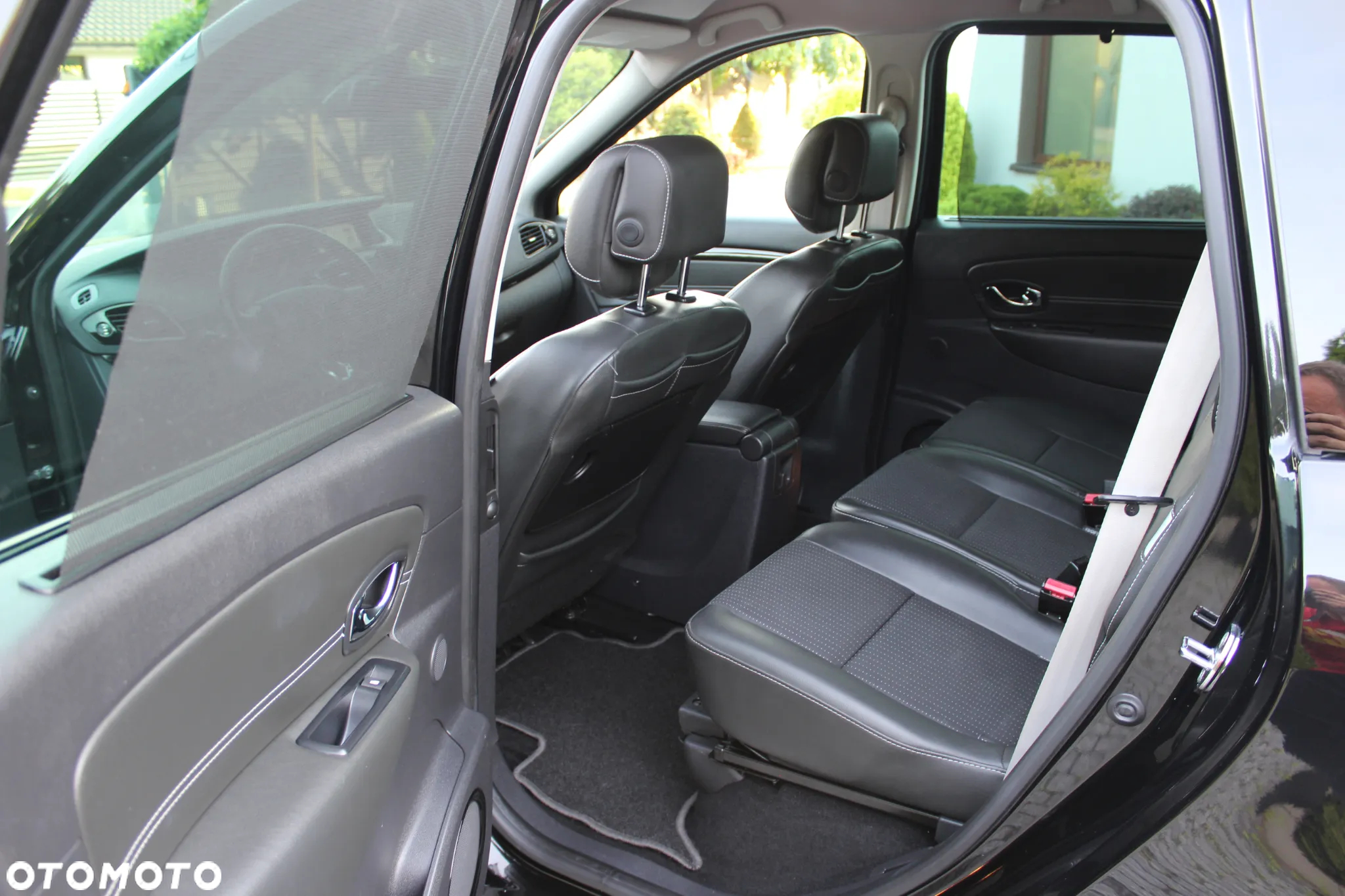 Renault Grand Scenic Gr 2.0 dCi Bose - 14