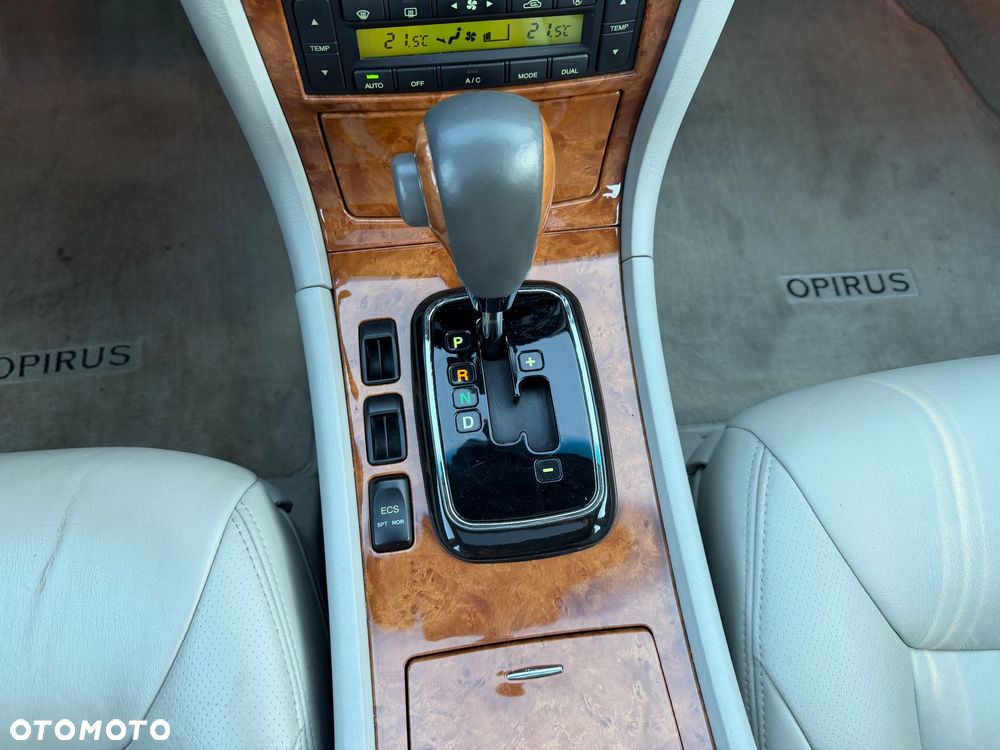 Kia Opirus 3.5 V6 Executive - 20