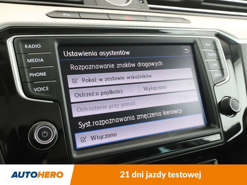 Volkswagen Passat Alltrack - 24