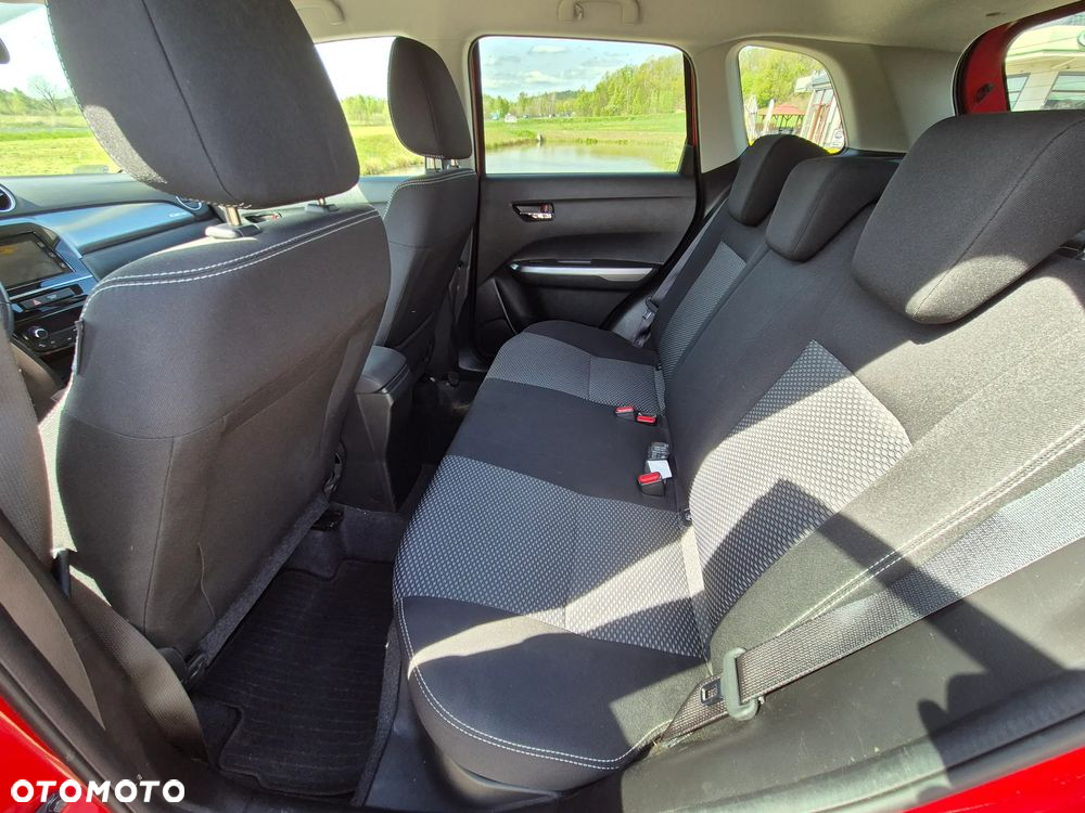 Suzuki Vitara - 10