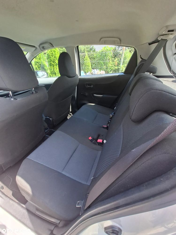 Toyota Yaris 1.5 VVT-i Comfort - 5