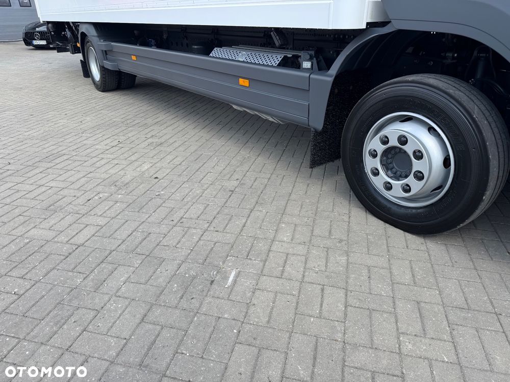 Mercedes-Benz ATEGO - 21