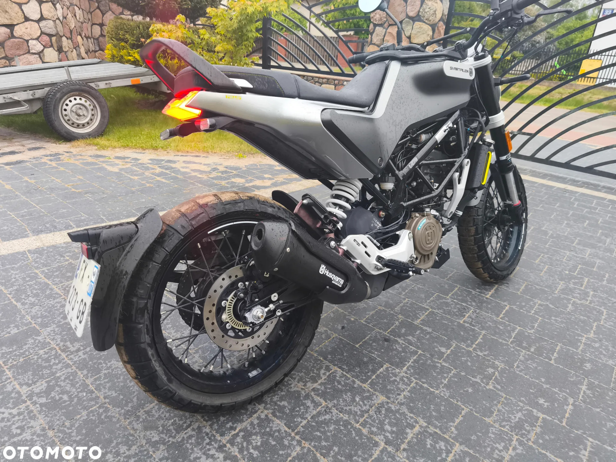 Husqvarna Svartpilen - 4