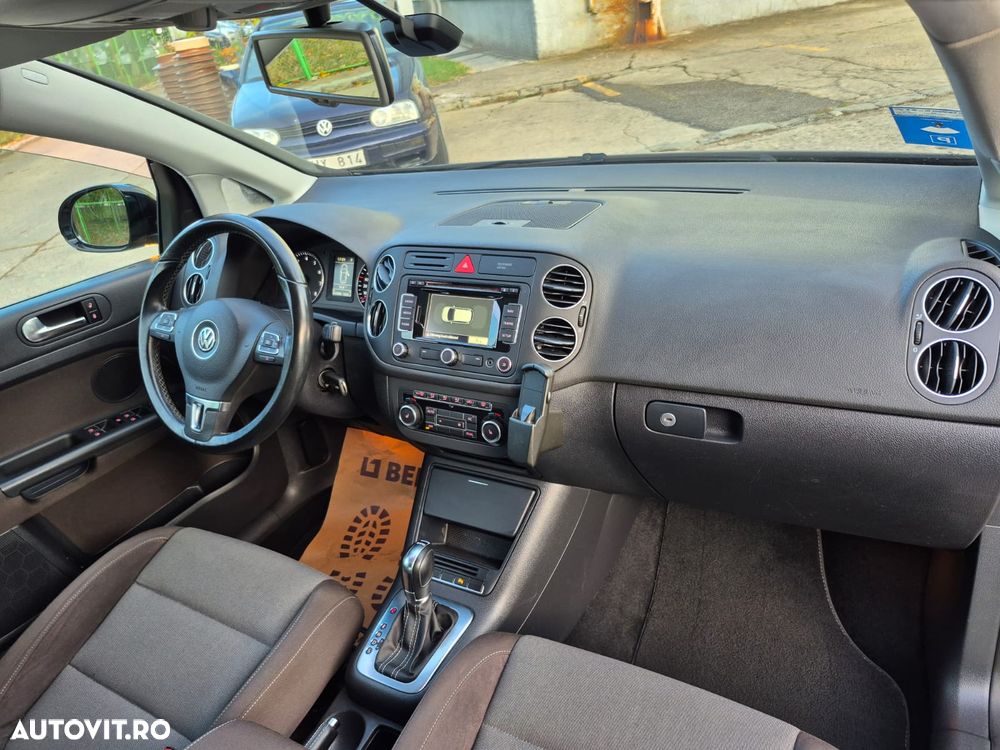 Volkswagen Golf Plus - 14