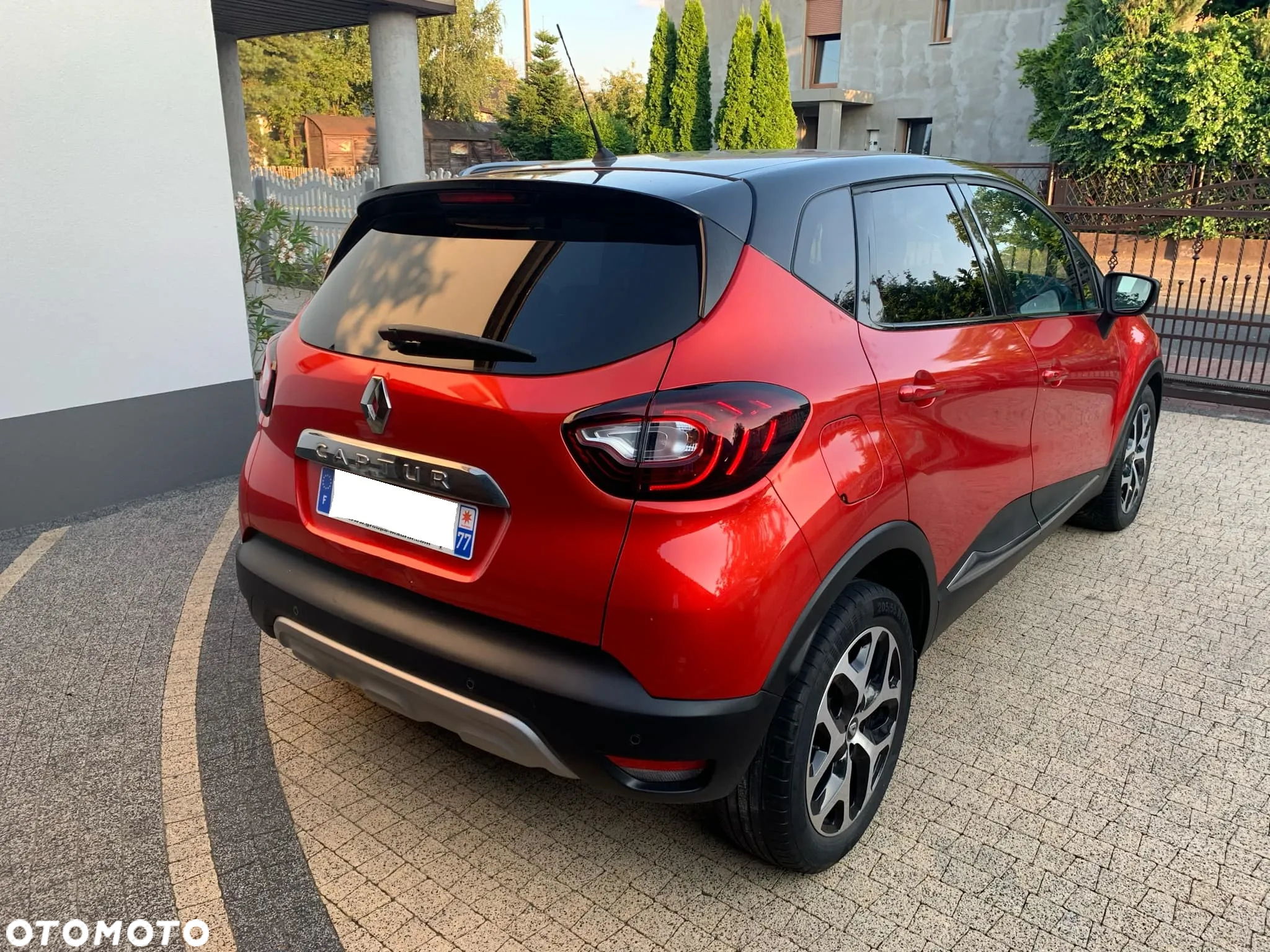 Renault Captur 1.5 dCi Intens - 4