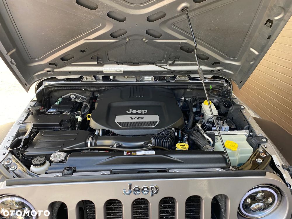 Jeep Wrangler - 7