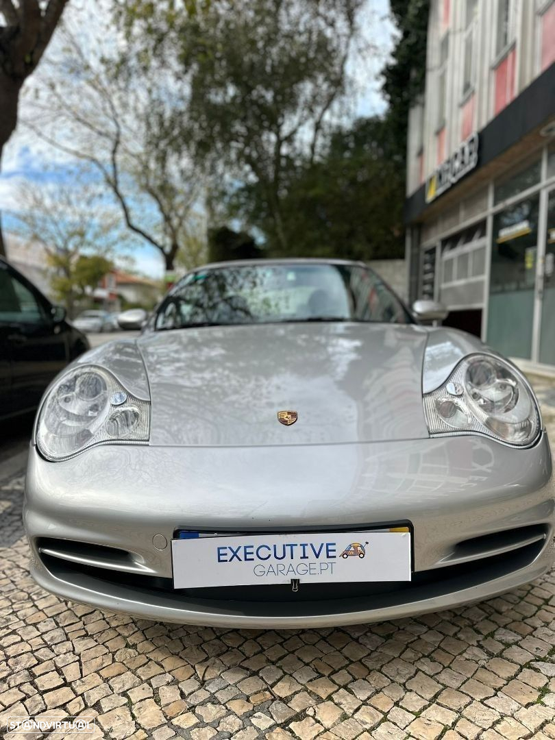 Porsche 911 (996) Carrera - 7