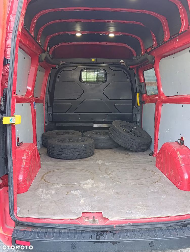 Ford TRANSIT CUSTOM - 8