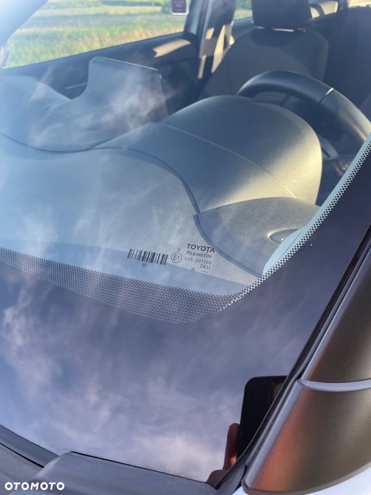 Toyota Yaris Cross Hybrid 1.5 Comfort - 19