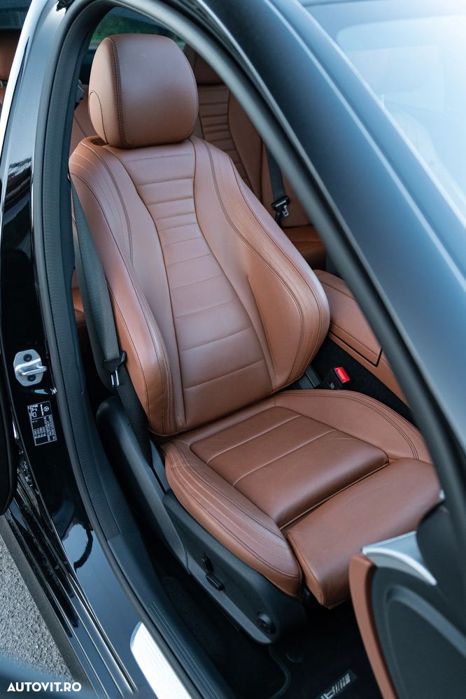 Mercedes-Benz E 450 4MATIC Aut. - 34