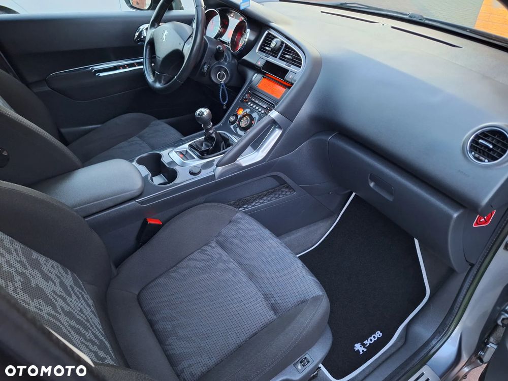 Peugeot 3008 2.0 HDi Allure - 29